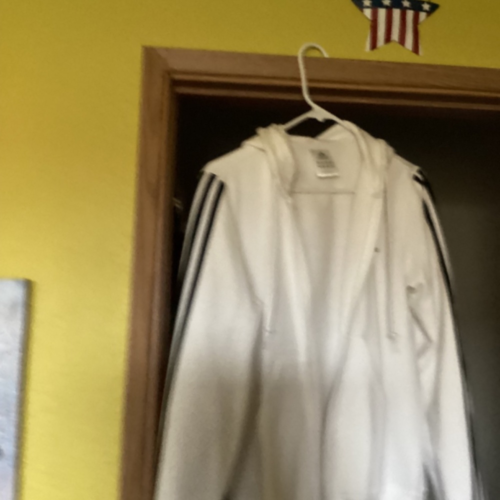 Adidas jacket - Picture 2 of 6